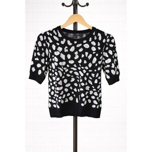 Tahari Black White Grey Leopard Animal Print Short Sleeve Sweater L